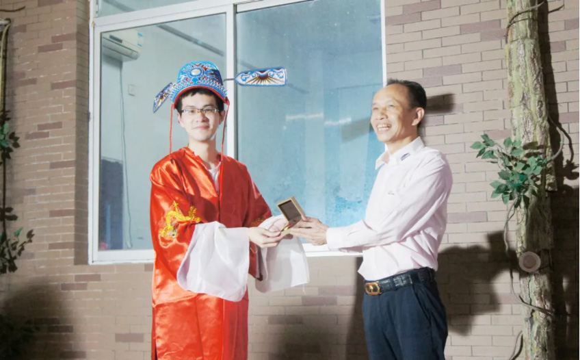 黨建進行時：“泉心全意，工力同心”博餅活動凝聚人心，和諧友愛！